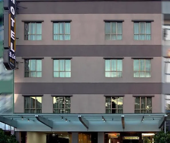 Yangtze Hotel 长江酒店