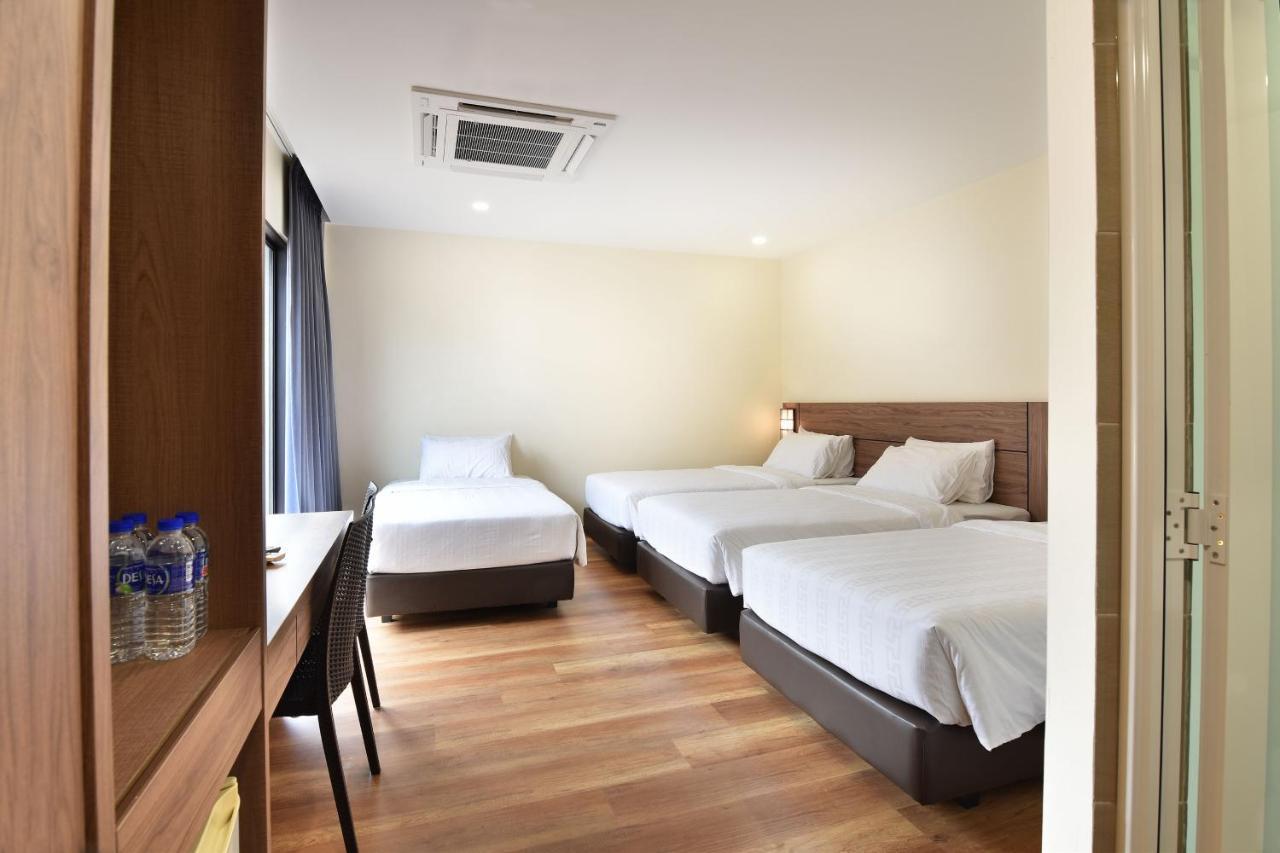 Hotel Yangtze 长江酒店 Johor Bahru