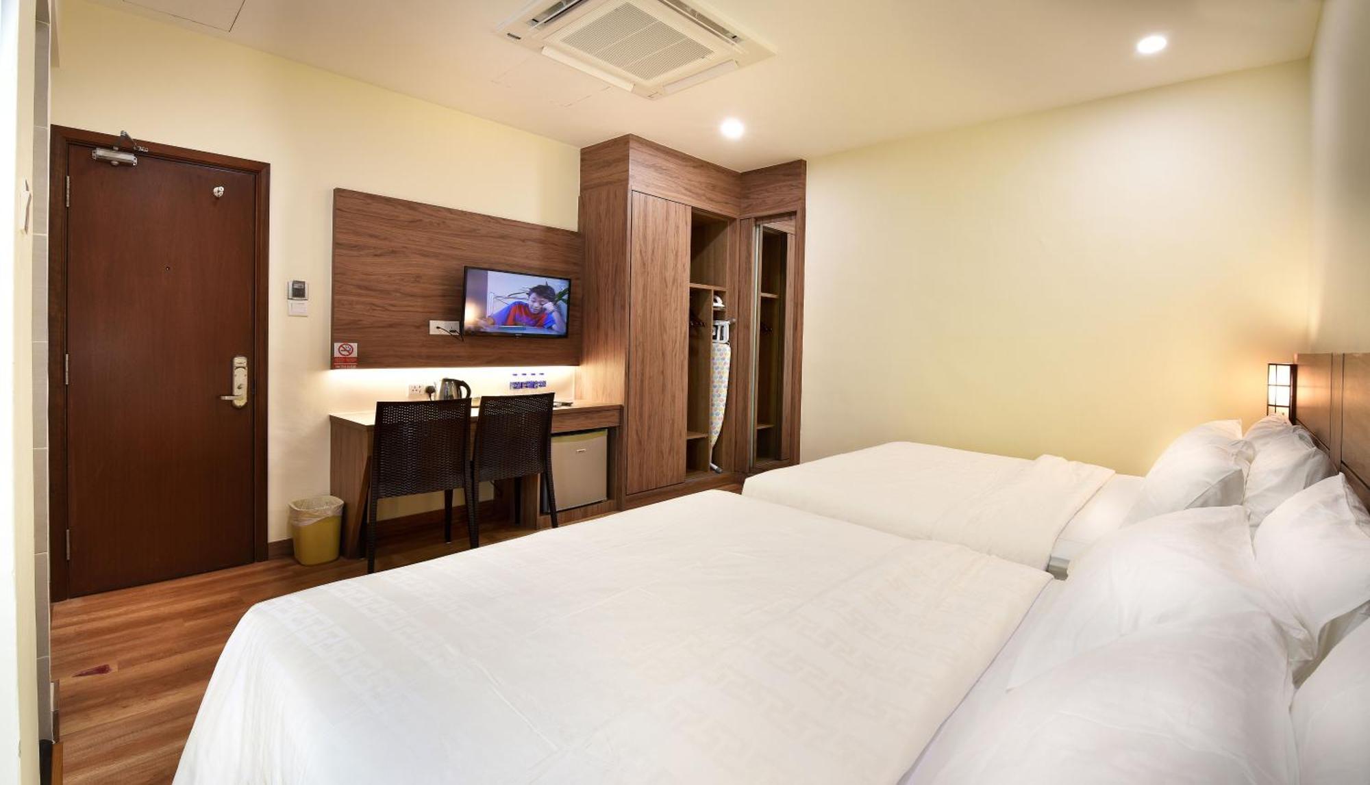Hotel Yangtze 长江酒店 *