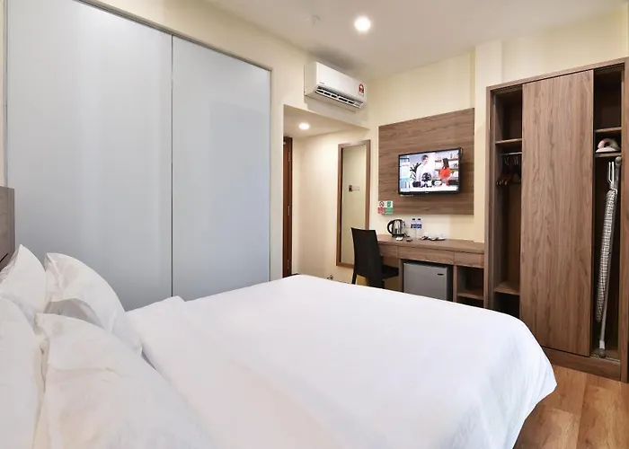 Yangtze Hotel 长江酒店